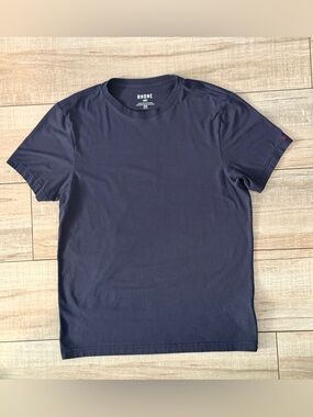 Rhone Reign Short Sleeve T-Shirt - Navy Blue - Size Medium